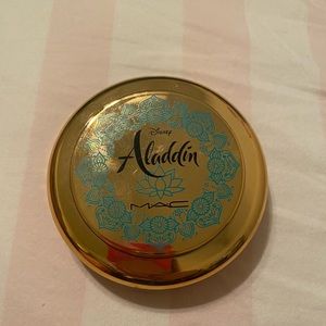 Mac Aladdin powder blush